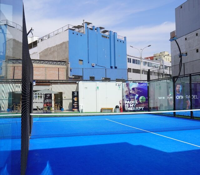 Padel bat fra Adidas – kvalitet og innovation i hver sving